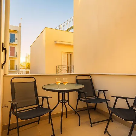 Appartement Upscale Modern Escape In The Historic Center *