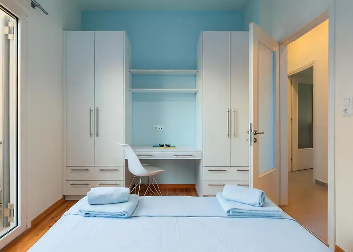 Upscale Modern Escape In The Historic Center Kalamáta