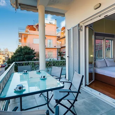 Apartment Upscale Modern Escape In The Historic Center Kalamata