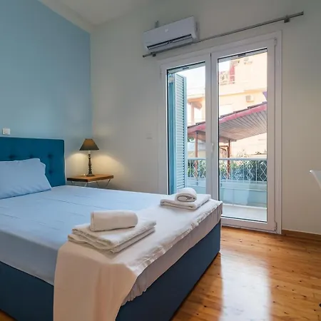 Apartamento Upscale Modern Escape In The Historic Center Kalamata