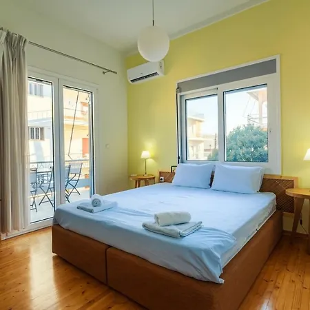 Upscale Modern Escape In The Historic Center