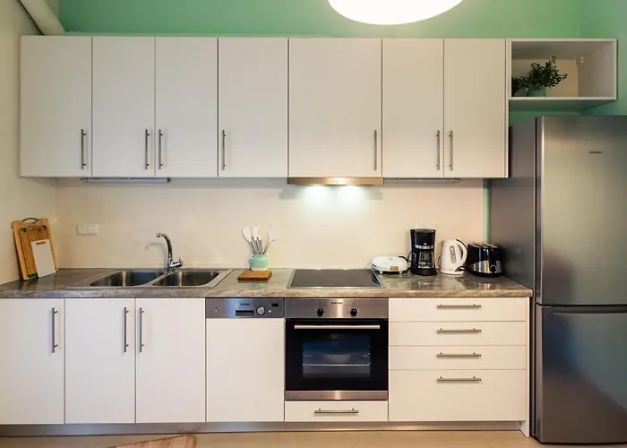 Upscale Modern Escape In The Historic Center Lejlighed Kalamata